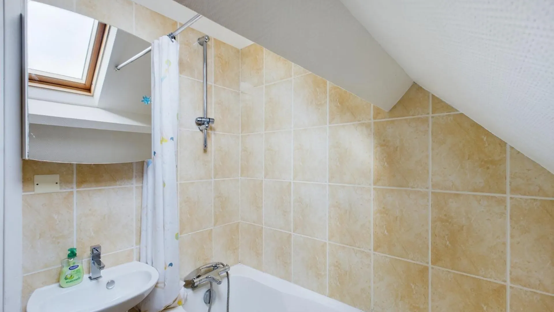 Holiday home -Hortense- Maison Sables Blancs A 300M Des Plages Concarneau